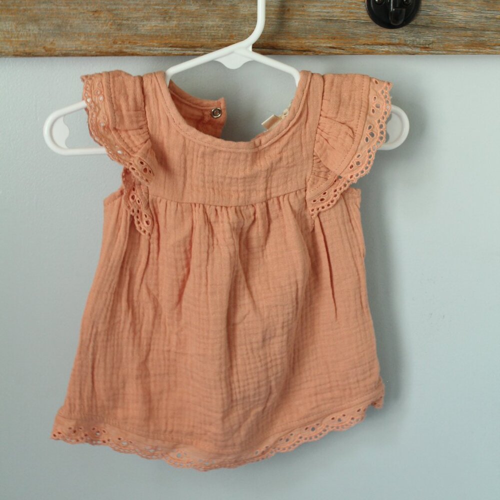 ❄️5/$25🎄Rabbit+Bear Size 3-6M Peachy Muslin Dress